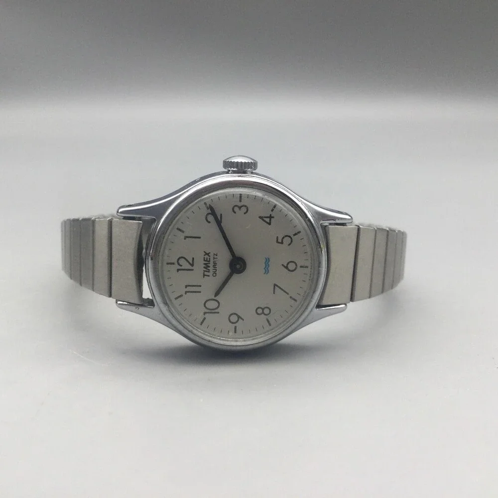 Timex Womens Watch 20mm Silver Tone Stainless Expansion Band New Battery